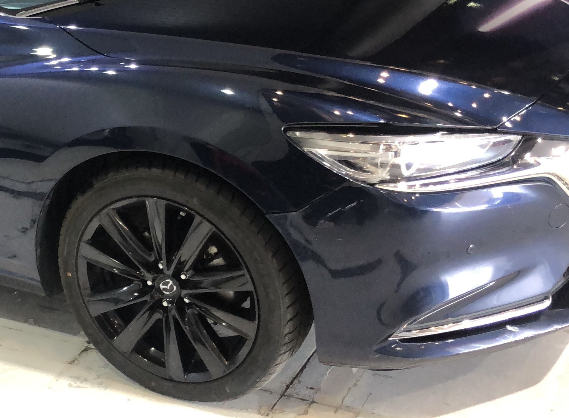 تلميع الشمعات /  Polishing the spark plugs