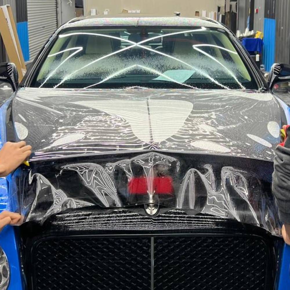 حماية وجهية السياره سكوتش جارد للسيارات الصغيره والمتوسطه